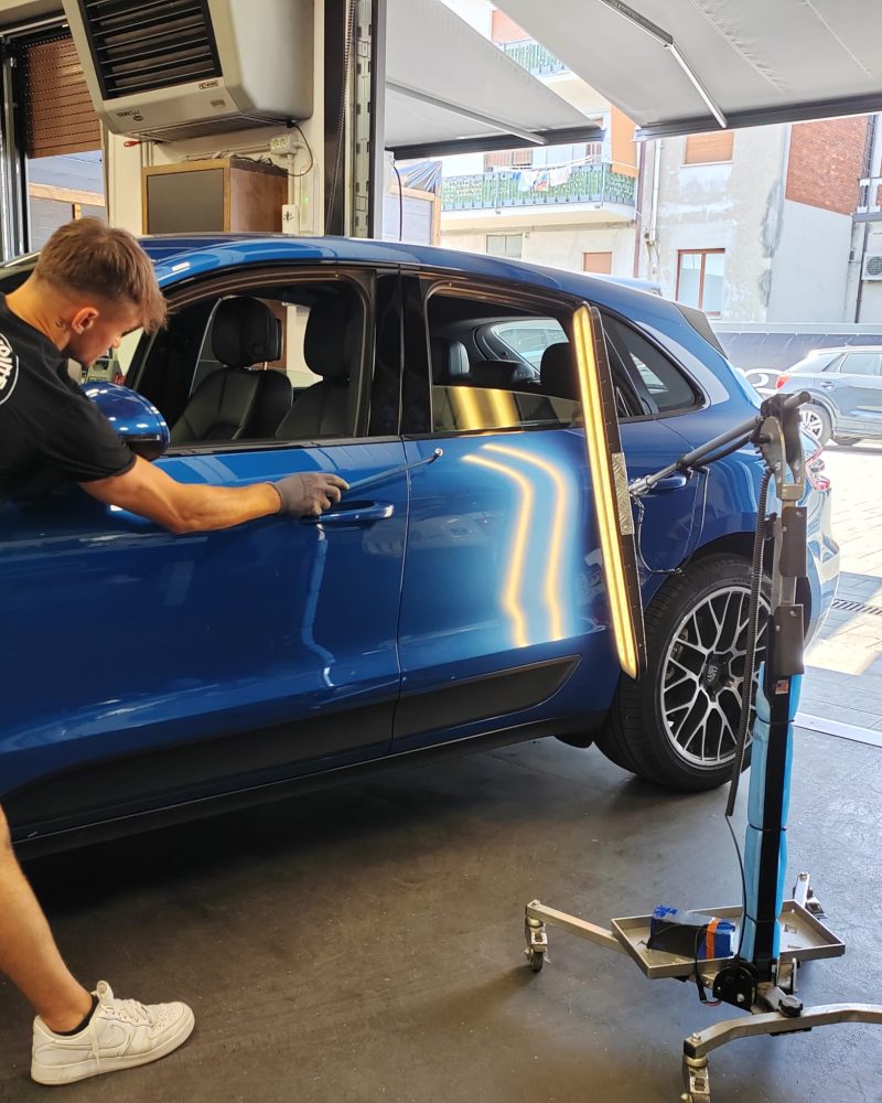 1759842532_3a2fe7f8706f8c5def3d_1759842532